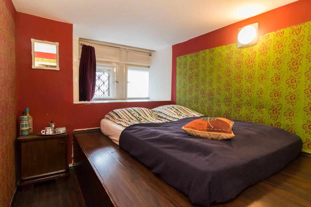 Baroque Hostel & Coworking Budapest Exteriör bild