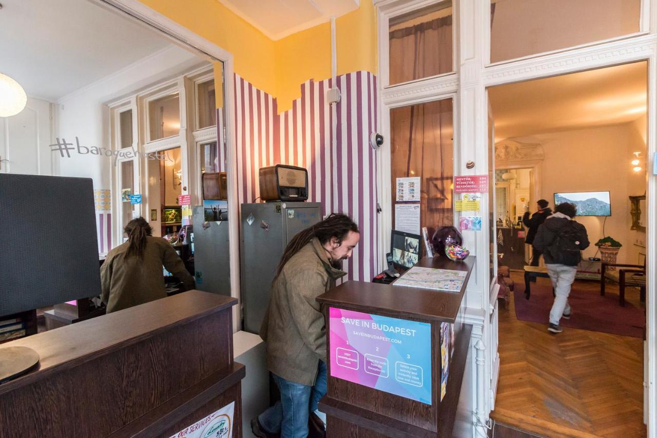Baroque Hostel & Coworking Budapest Exteriör bild
