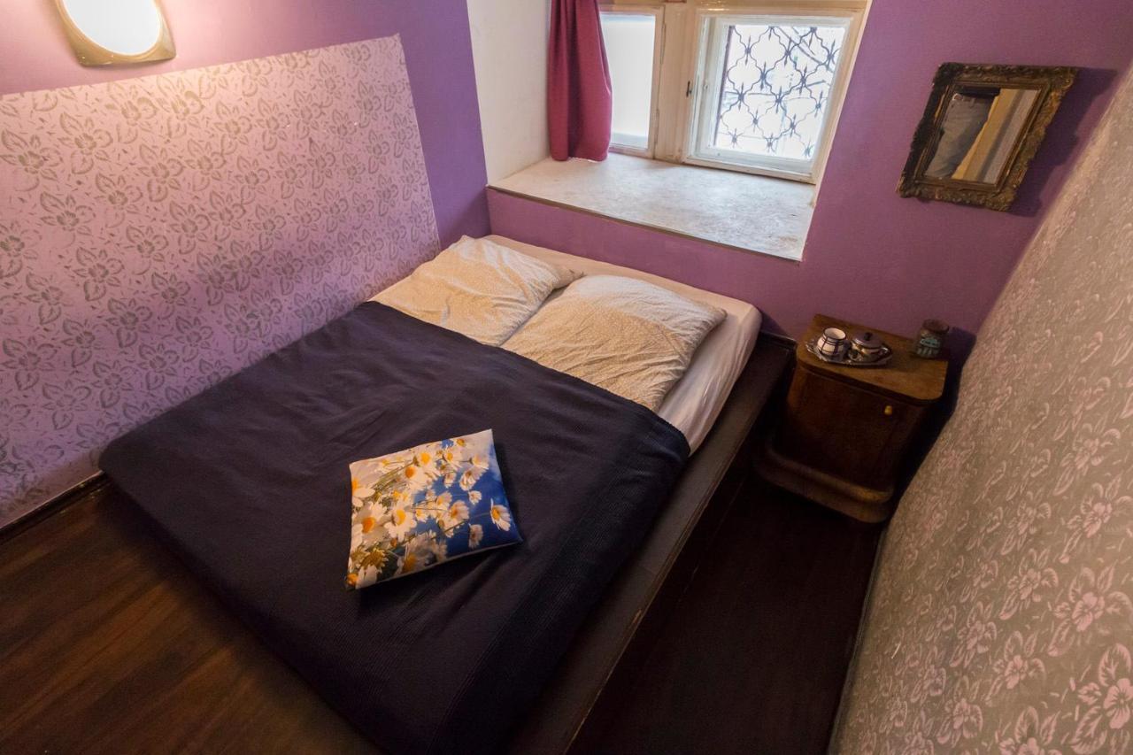 Baroque Hostel & Coworking Budapest Exteriör bild